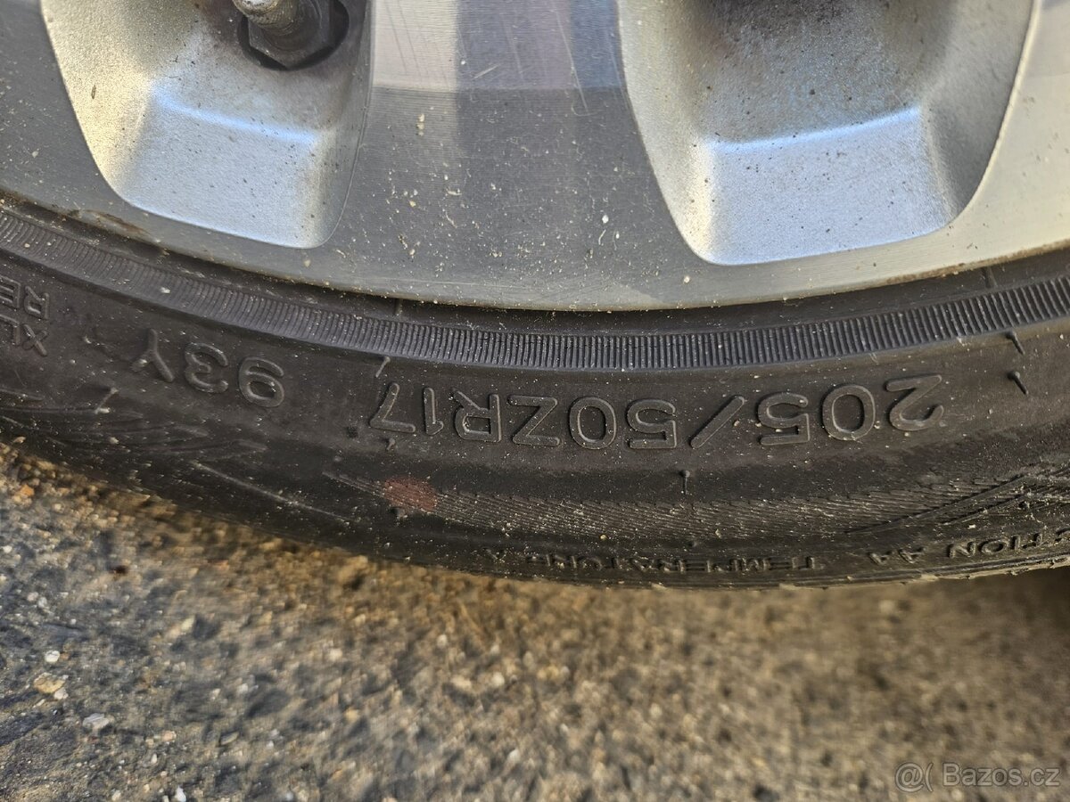 Ford Mondeo 1.8 sci + alu 17" - 10