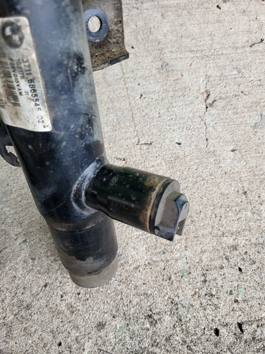 BMW - adaptivní tlumiče - 10