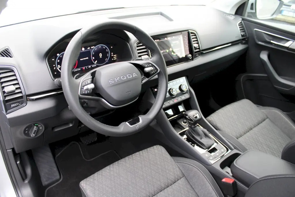 Škoda Karoq, Top Selection 1.5TSI / 110kW 7 - 10