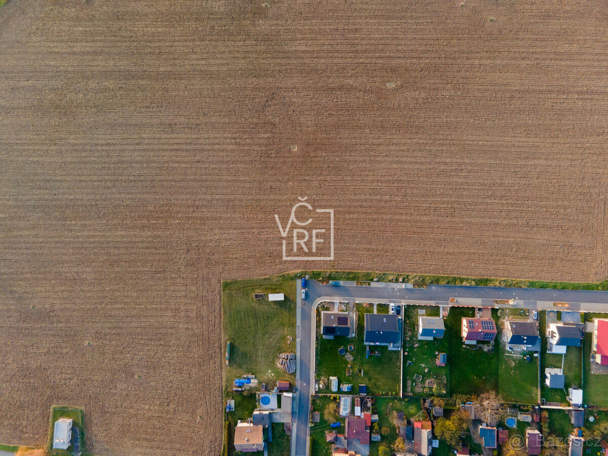 Prodej stavebního pozemku 846 m2 - 10