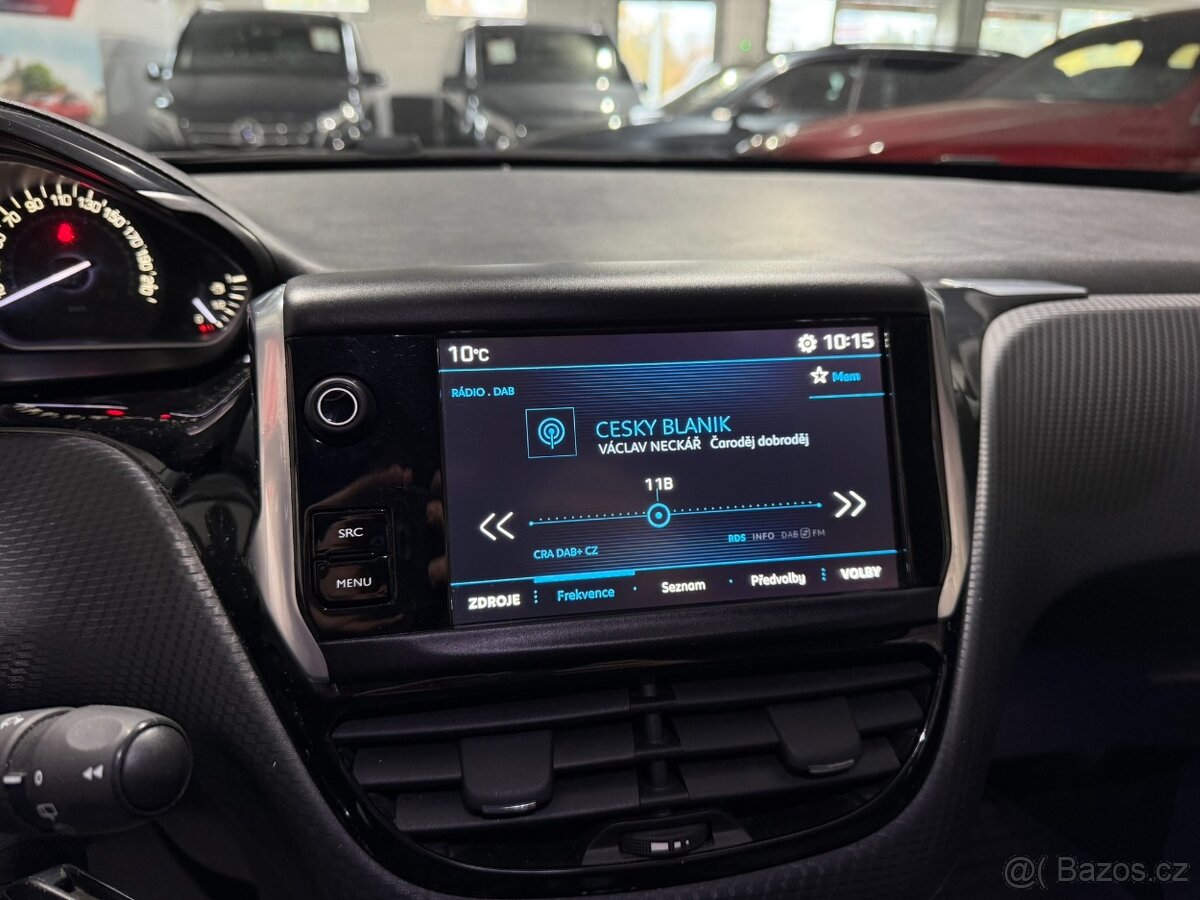 Peugeot 208 1,2 81KW GT-LINE ČIDLA VÝHŘEV - 10