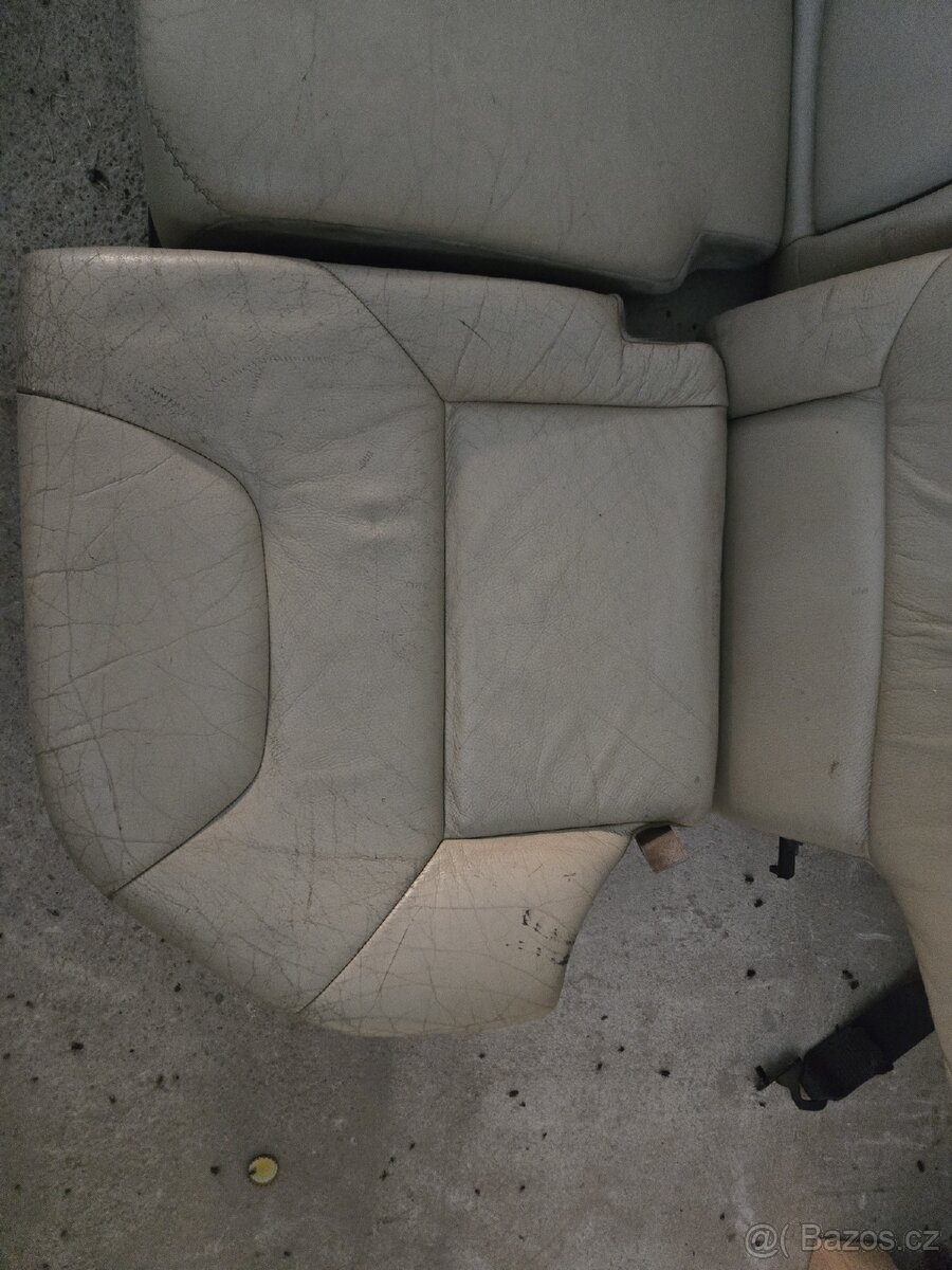 Sedačky Volvo xc70 - 10
