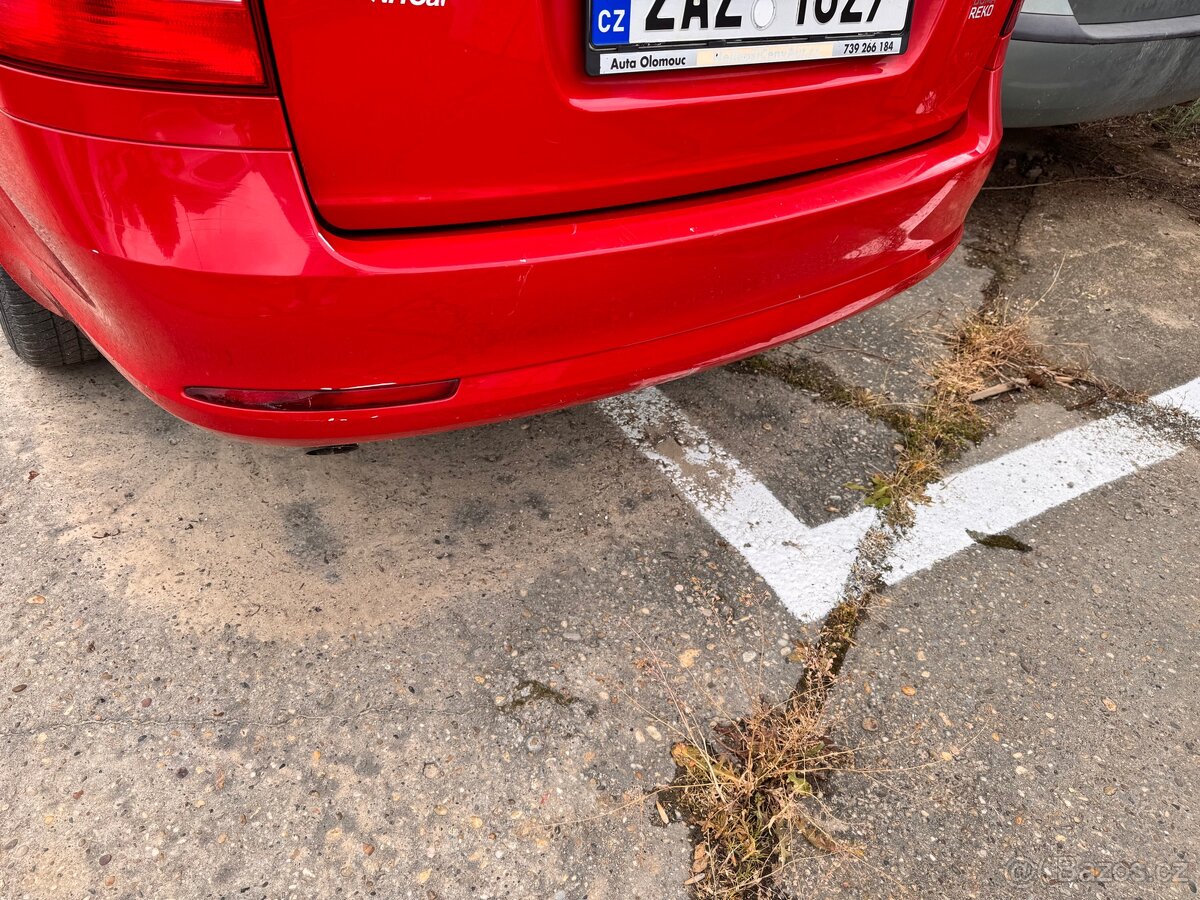 Škoda Octavia II Combi 1.6 TDI 77 kW - 10