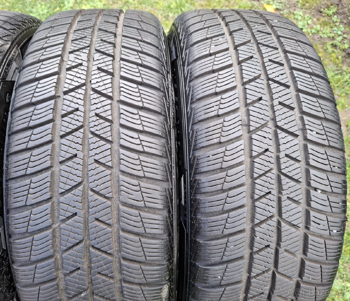 312 Zánovní zimní sada Octavia III 205/55/16 - 10