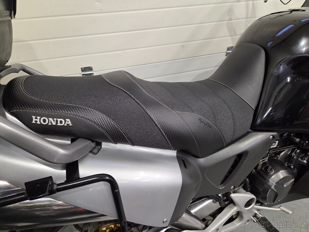 Honda XL 1000 V Varadero - 10