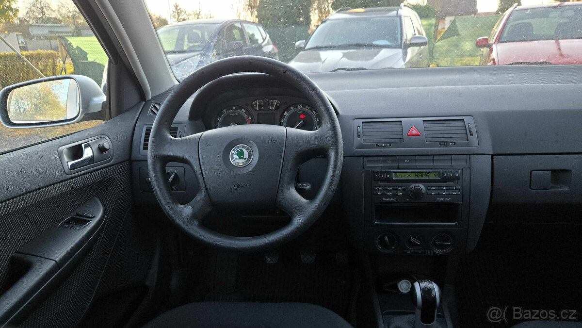 ŠKODA FABIA KOMBI 1.4 16V AMBIENTE 1MAJITEL - 10