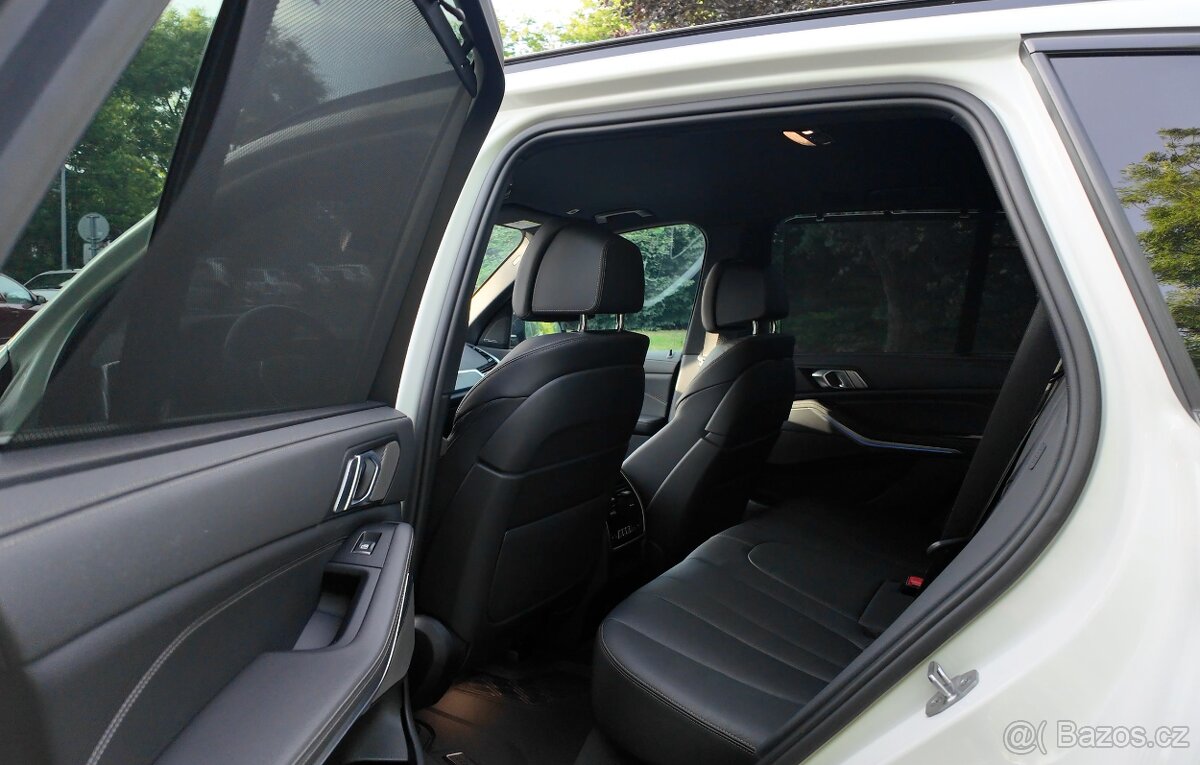 BMW X5 45e xDrive + zimní pneu - 10