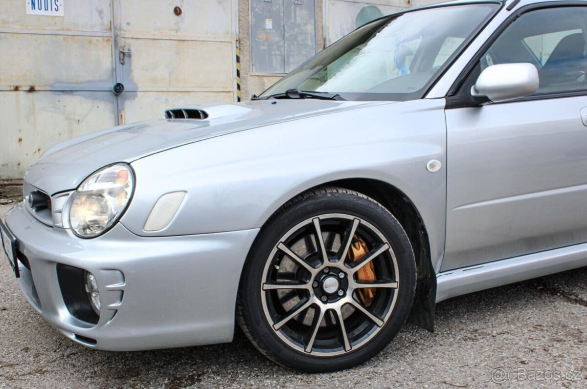Subaru Impreza 2.0 WRX - 10