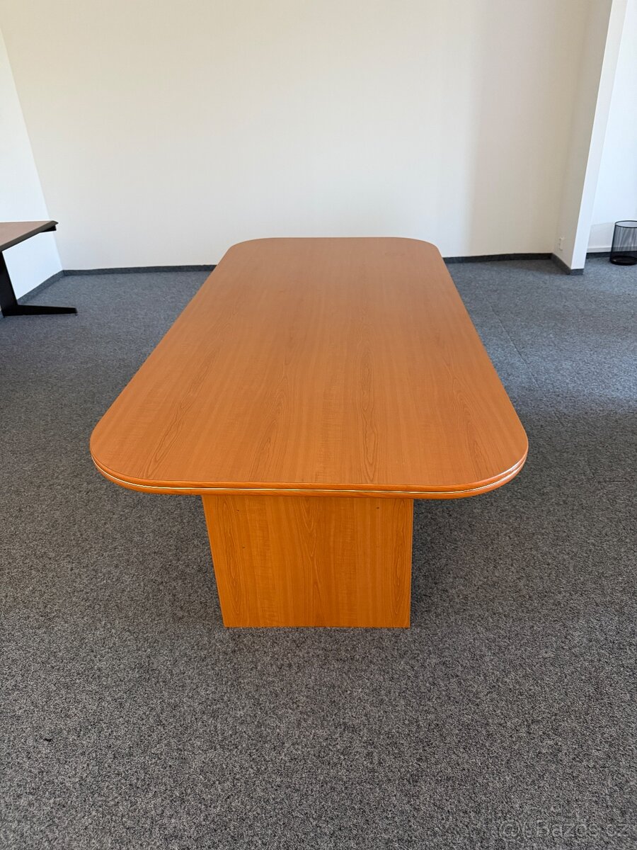 Kancelářský nábytek - 10