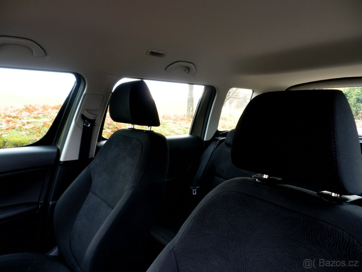 ŠKODA YETI 2,0 TDi TOP STAV FACELIFT MODEL 2015 - 10