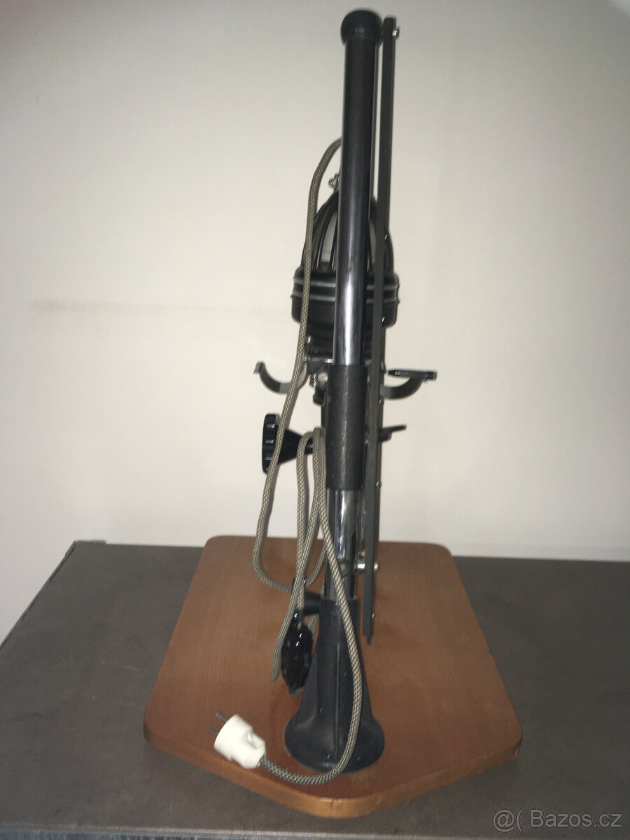 Zvětšovák Meopta. - 10