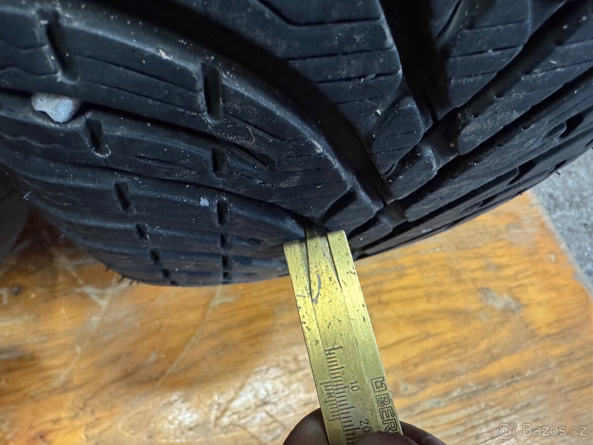 4x zimní 205/55/17 8mm - Kleber - 10