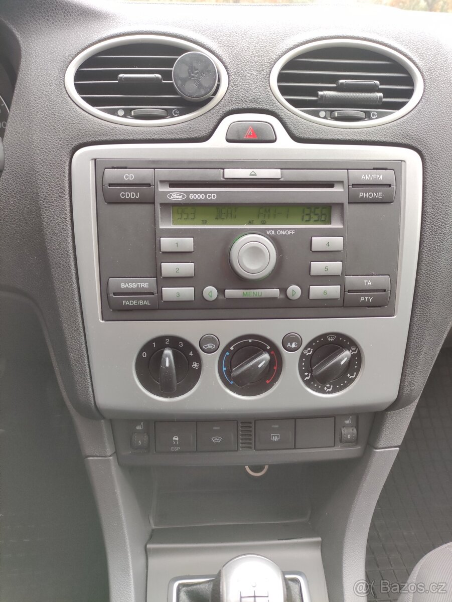 Focus 1.4 16V mk2 - 10