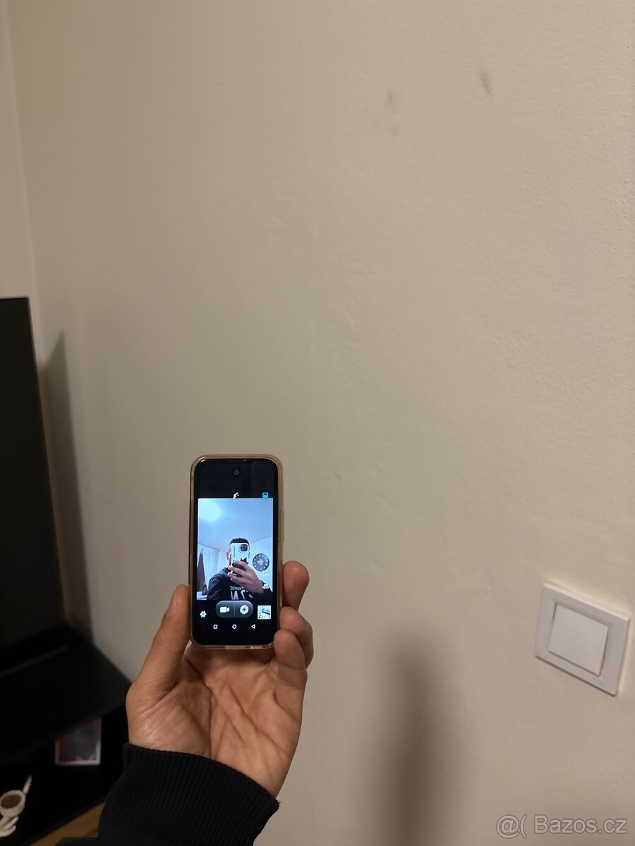 i17 mini smartphone - 10