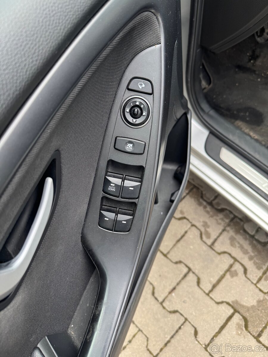 Hyundai I30 1.6GDi - 10