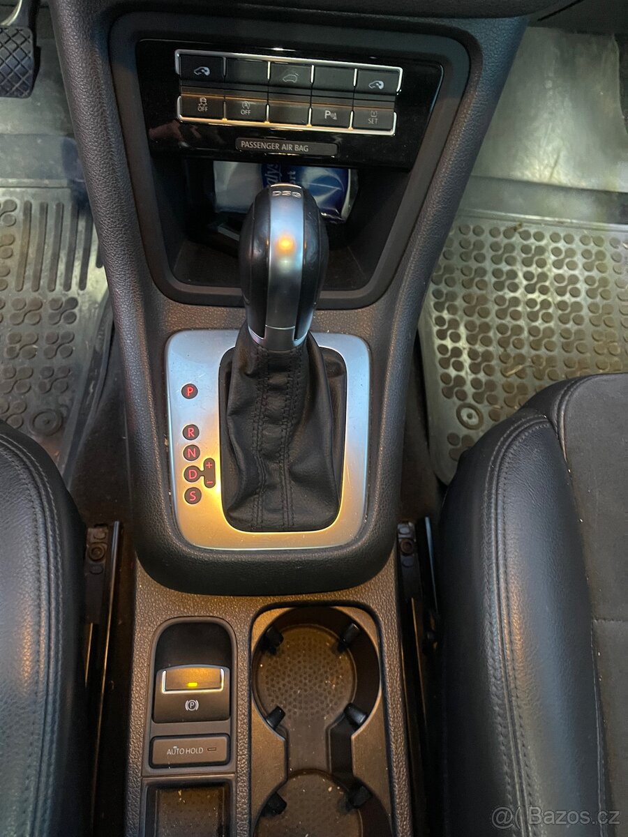 Volkswagen Sharan - 10