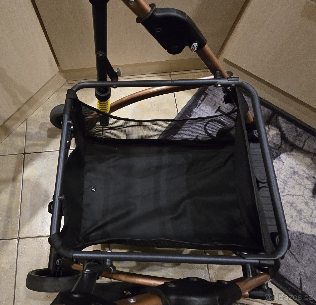 Kočárek pro malé psy nebo kočky. - 10