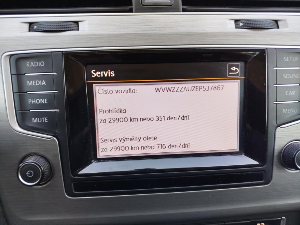VW Golf 7 combi 1.6 TDI 77 kW 12/2013 - 10