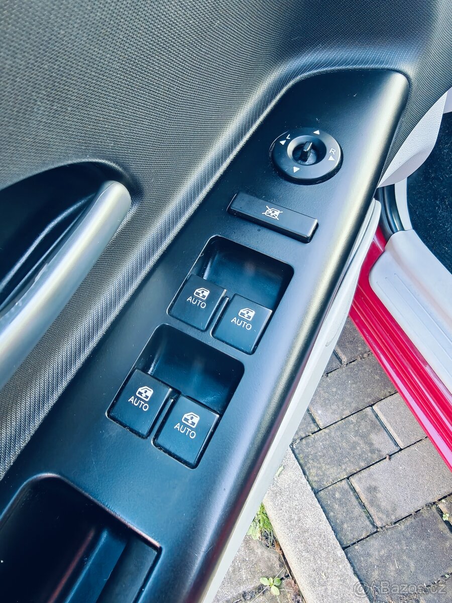 Kia Ceed 2007 1.6 benzín - 10