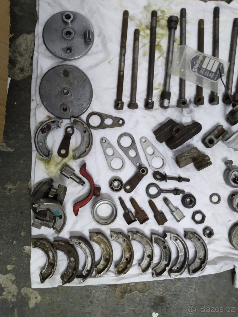 Motory a díly Stadion - 10