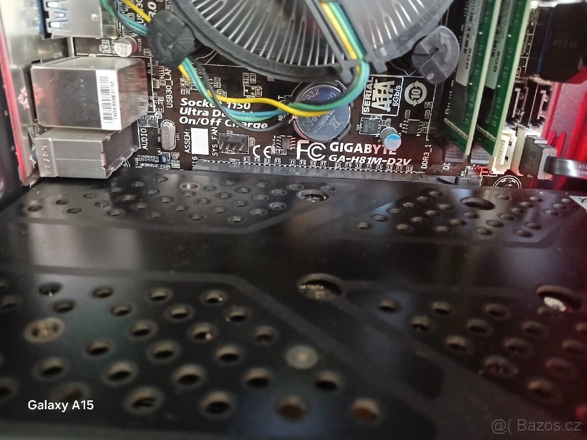 Herní počítač - 10