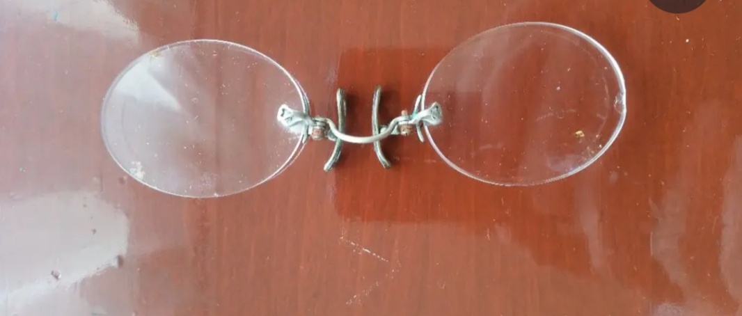 STAROŽITNOSTI Z PŮDY - 10