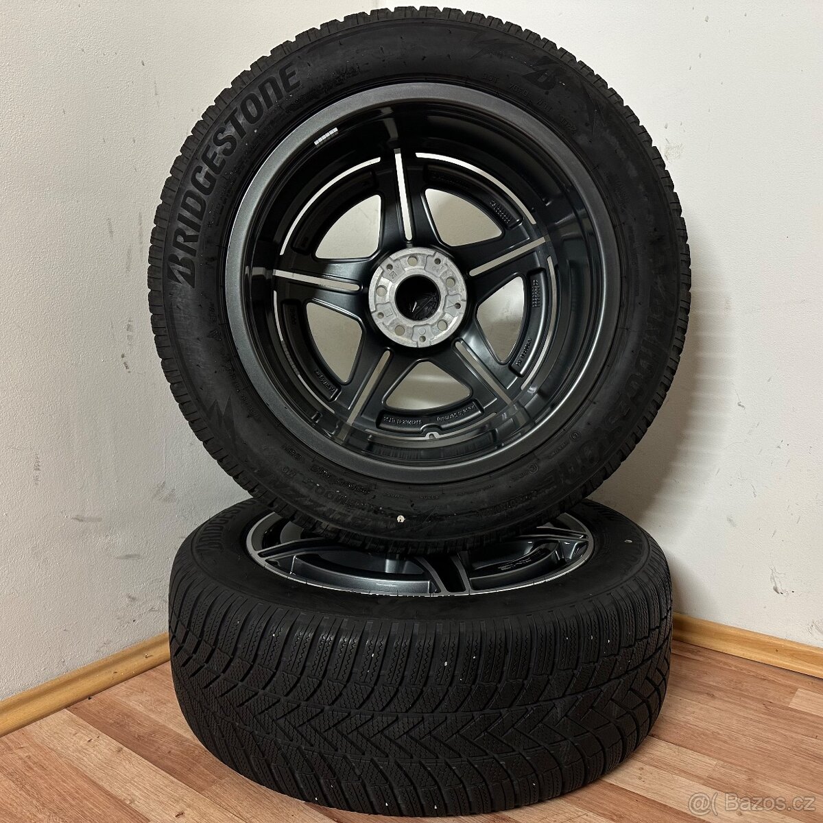 MERCEDES EQC AMG 5x112 R19 ET34+ZIMNÍ 235/55R19 7mm - 10