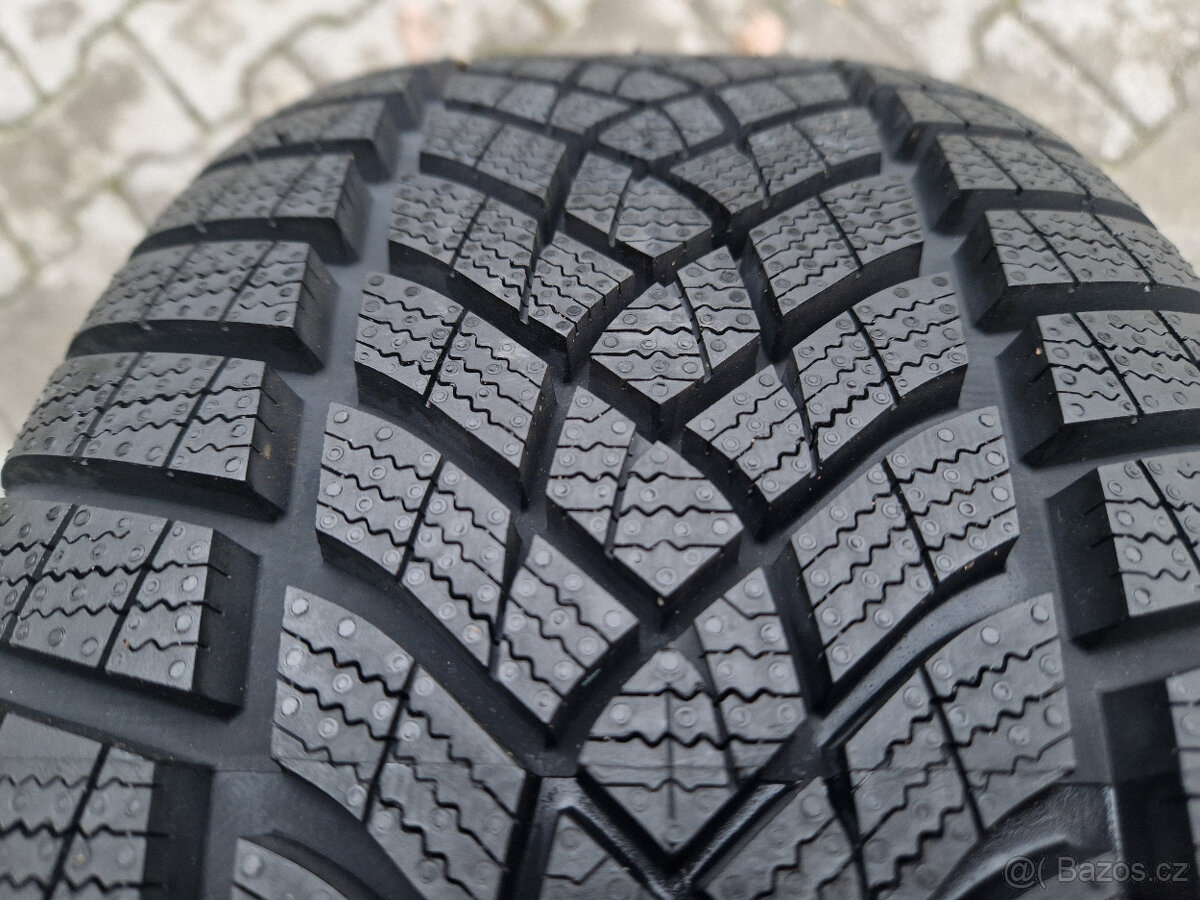 4x108 r18 kola ford fiesta disky alu 205 40 18 elektrony R18 - 10