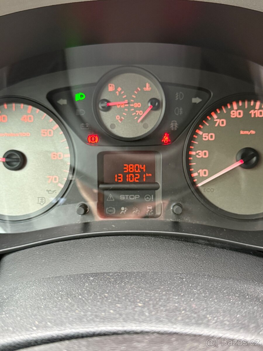 Prodám Peugeot Partner Tepee - 10