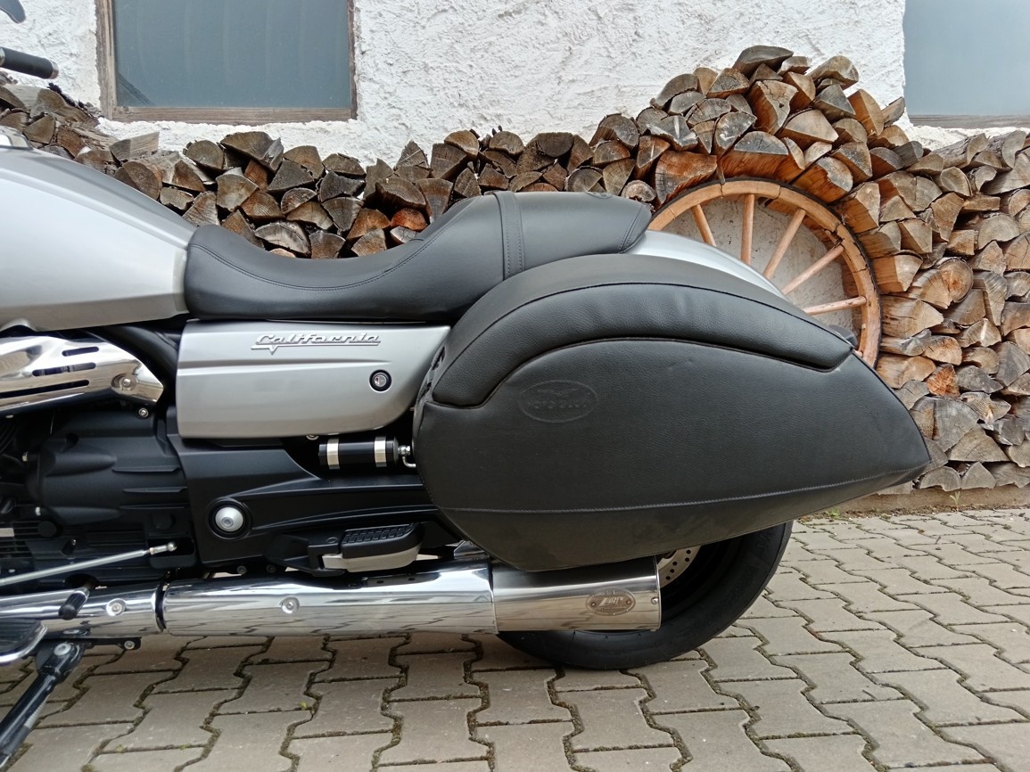 MOTO GUZZI CALIFORNIA 1400 CUSTOM - 10