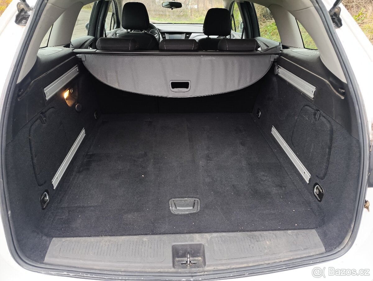 Opel Astra model K 2018 - 10