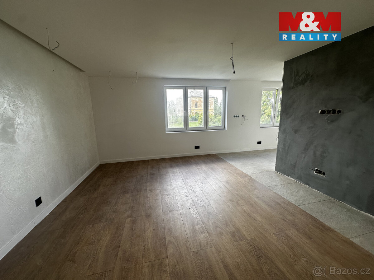 Prodej bytu 3+kk, 95 m², Dvory - 10