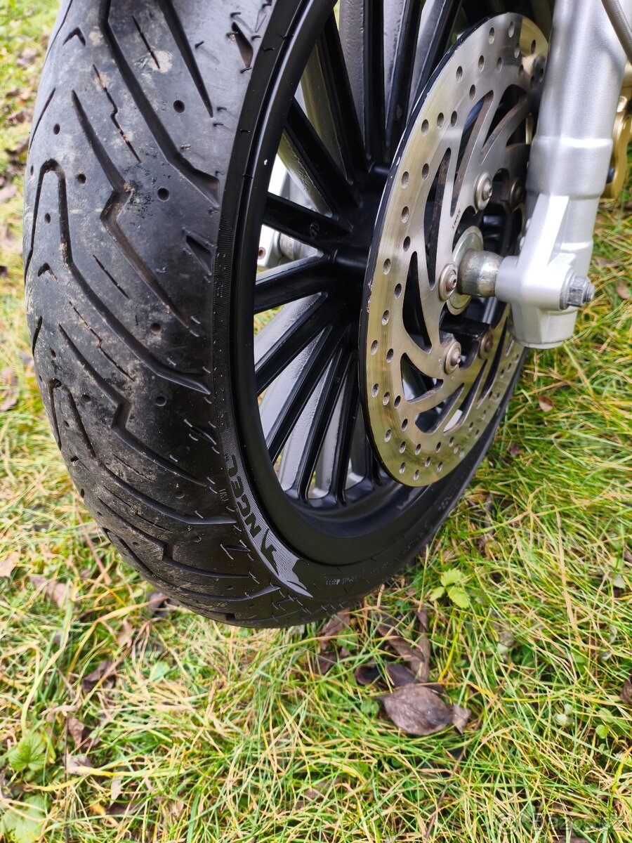 Piaggio Beverly 125i.e - 10