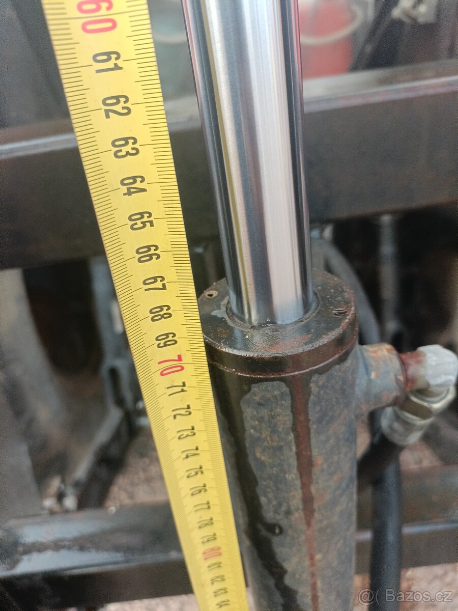 2,5T Hydraulický vytah do 3 bodu VIDEO - 10