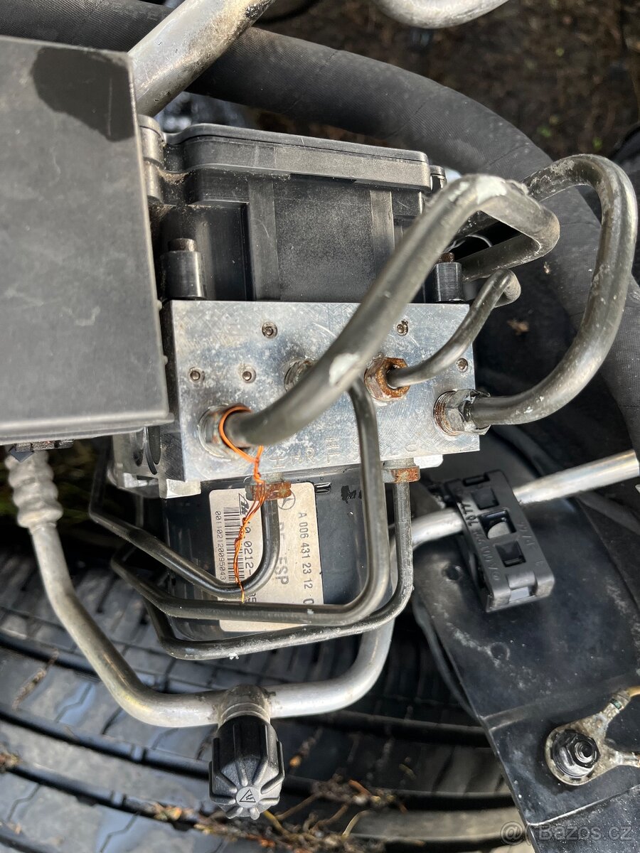 Mercedes w 204 320 cdi - 10