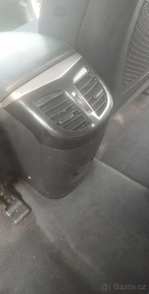 Hyundai i40 prodám či vyměním za bmw x1 - 10