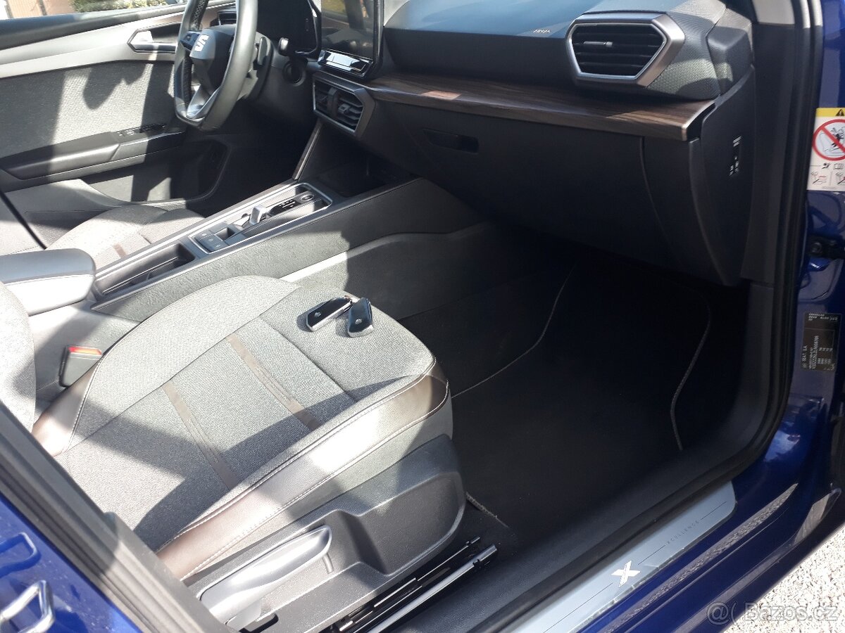 Seat Leon combi 2.0TDI 110kw DSG nový model - 10