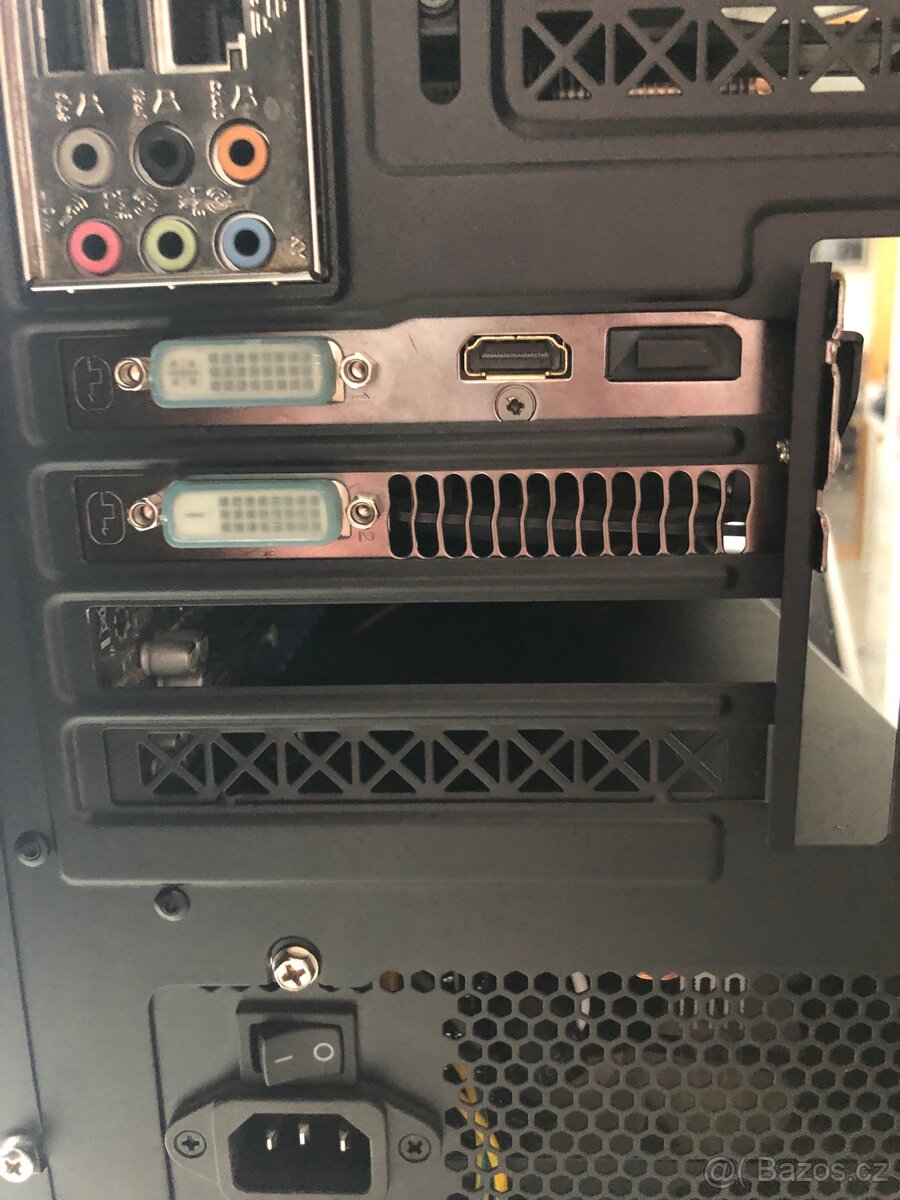 Prodám herní pc - 10