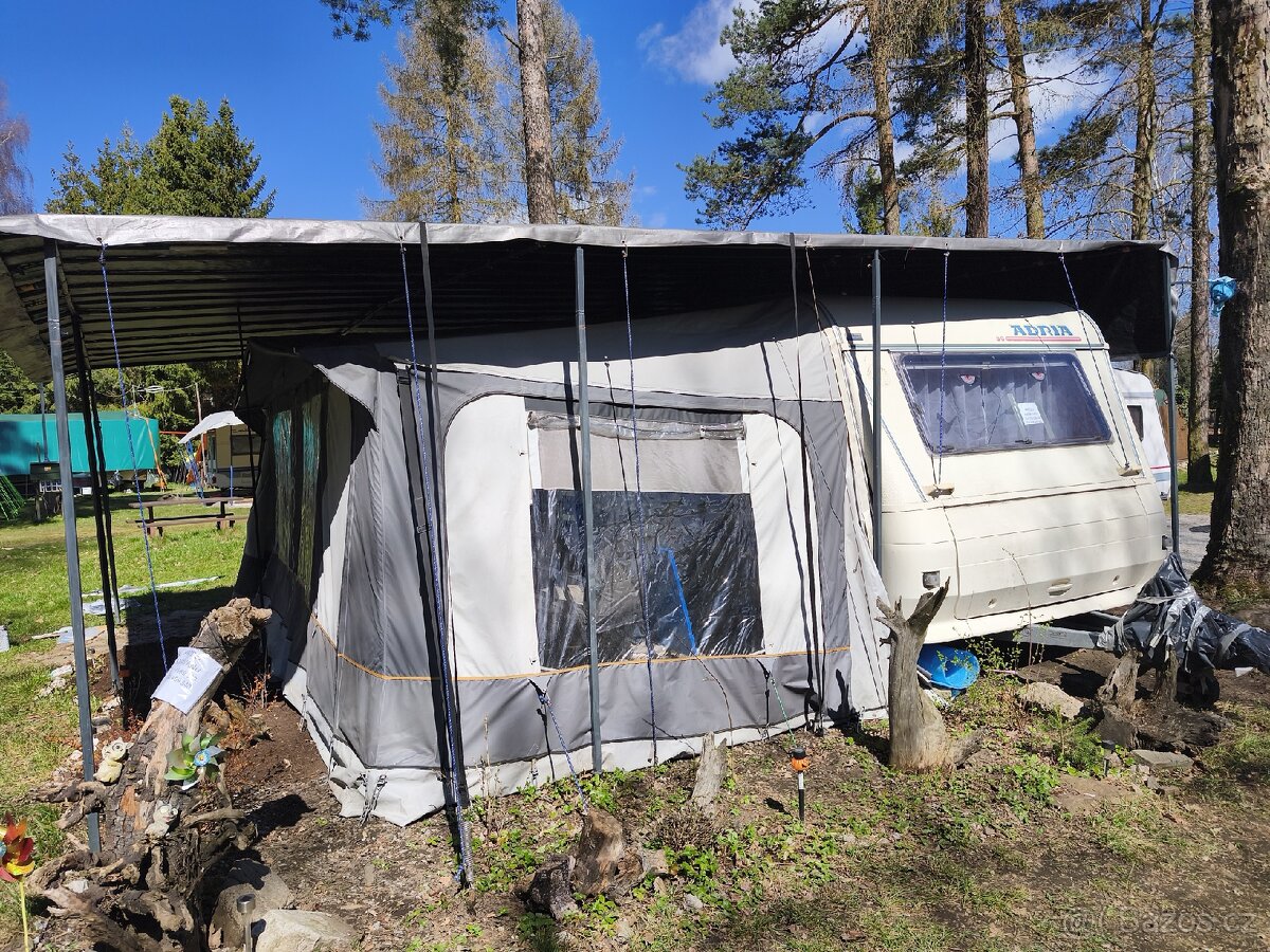 Karavan Adria Unica - 10