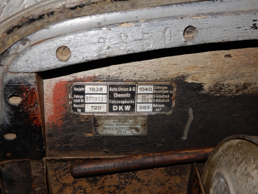 Historicky vuz DKW - 10