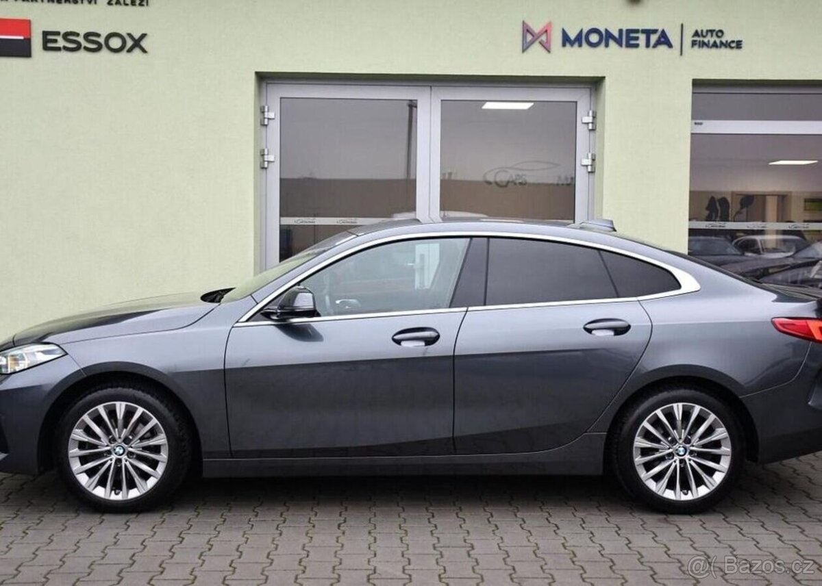 BMW Řada 2 218d LED NAVI TAŽNÉ 1M ČR - 10