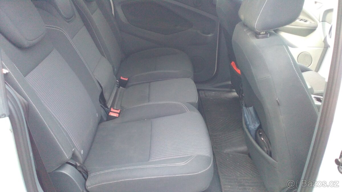 Ford Grand C-Max - 10