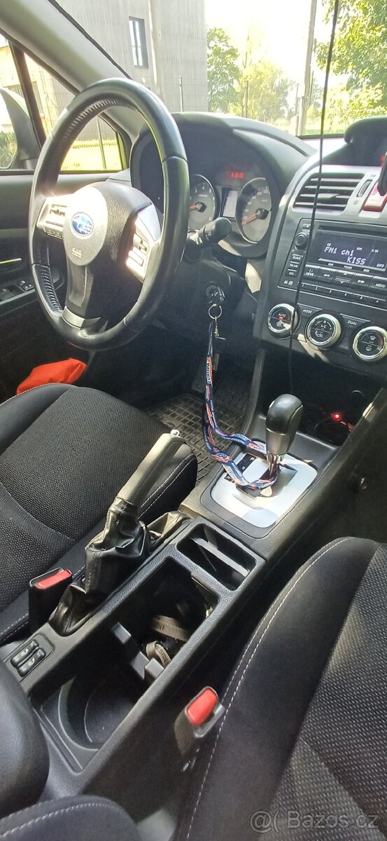 Subaru XV 2.0i 4x4 automat původ ČR 2014 - 10