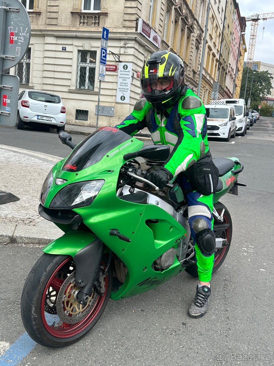 Kawasaki ninja ZX6R - 10
