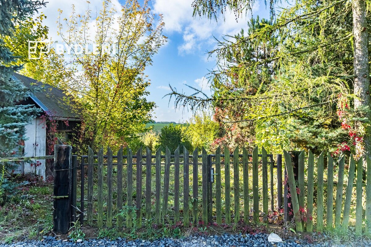 Prodej stavebního pozemku 858m - 10