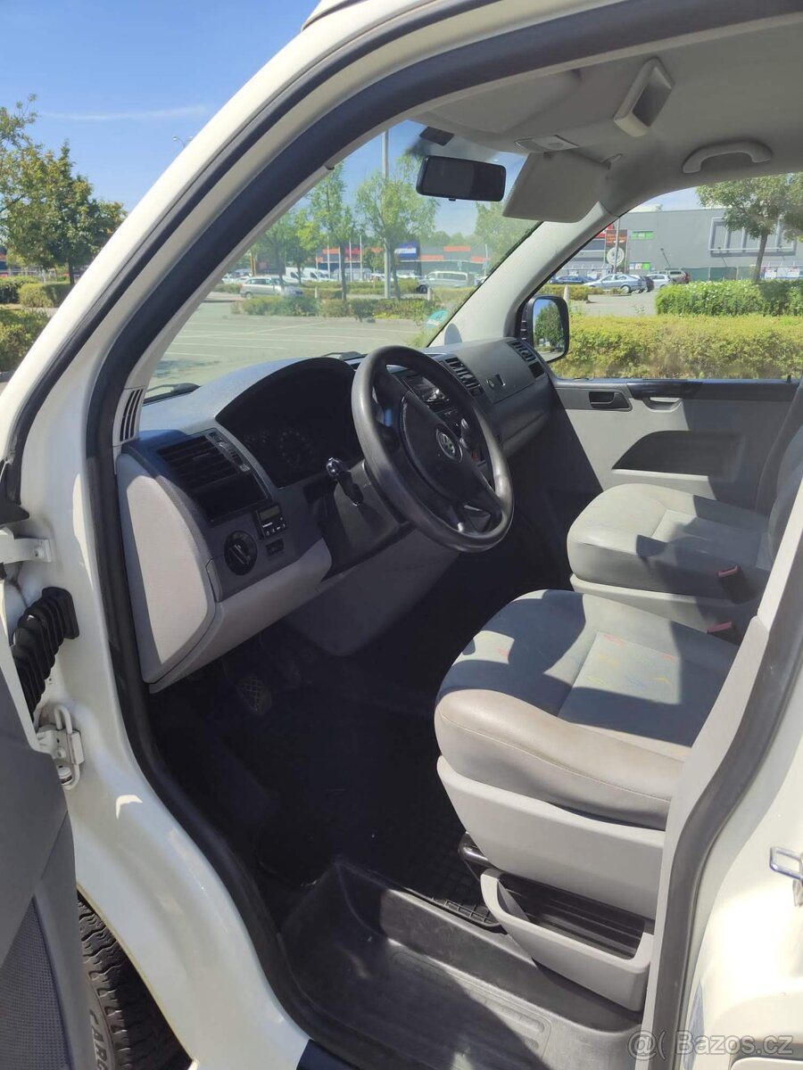 VW TRANSPORTER 2.5TDI LONG 4X4 BEZ DPF R.V.2005 - 10