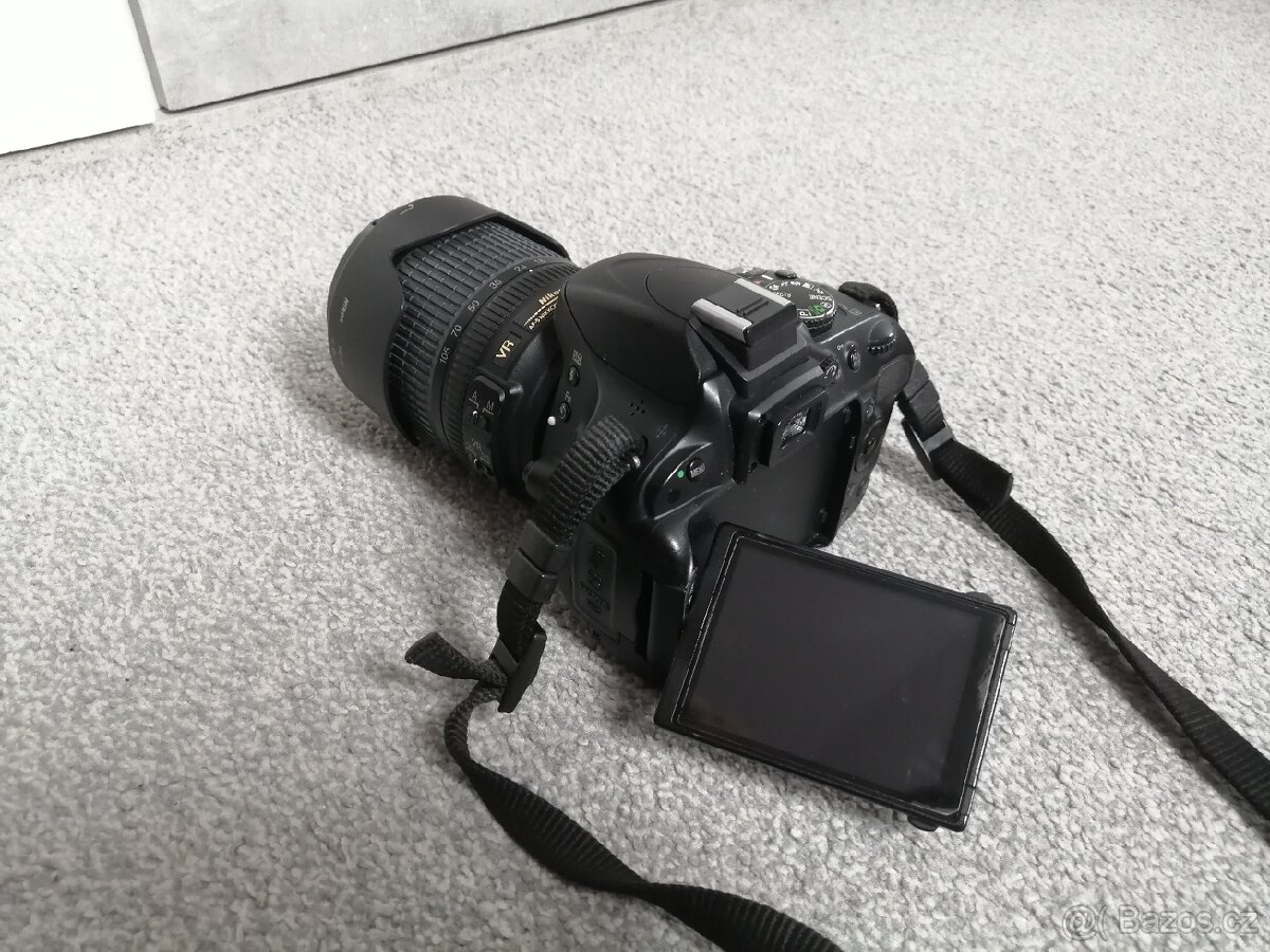 Nikon D5100 + 18-105 mm VR - 10