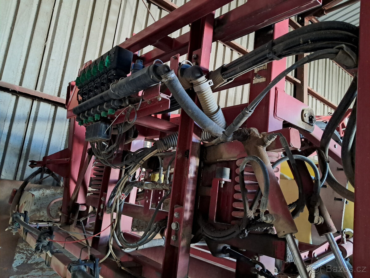 postřikovač Hardi Navigator 3000 r.v. 2012 - 10