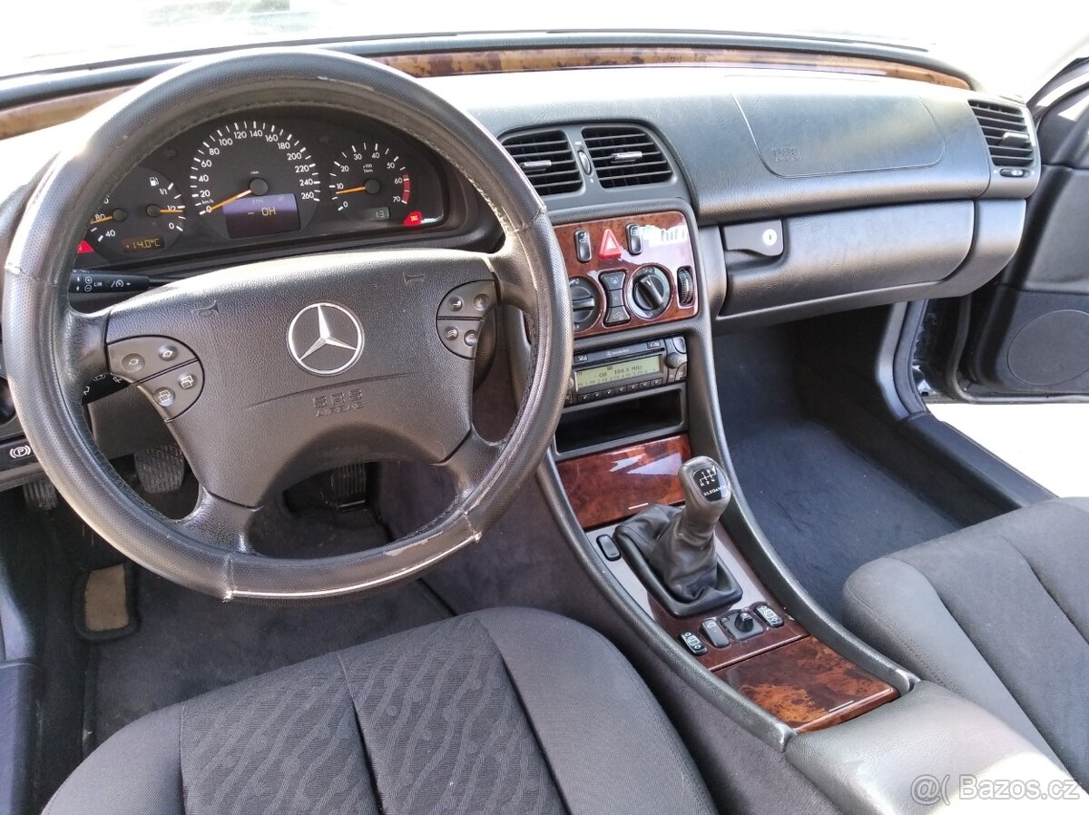 Mercedes-Benz CLK 230-142kw kupé - 10