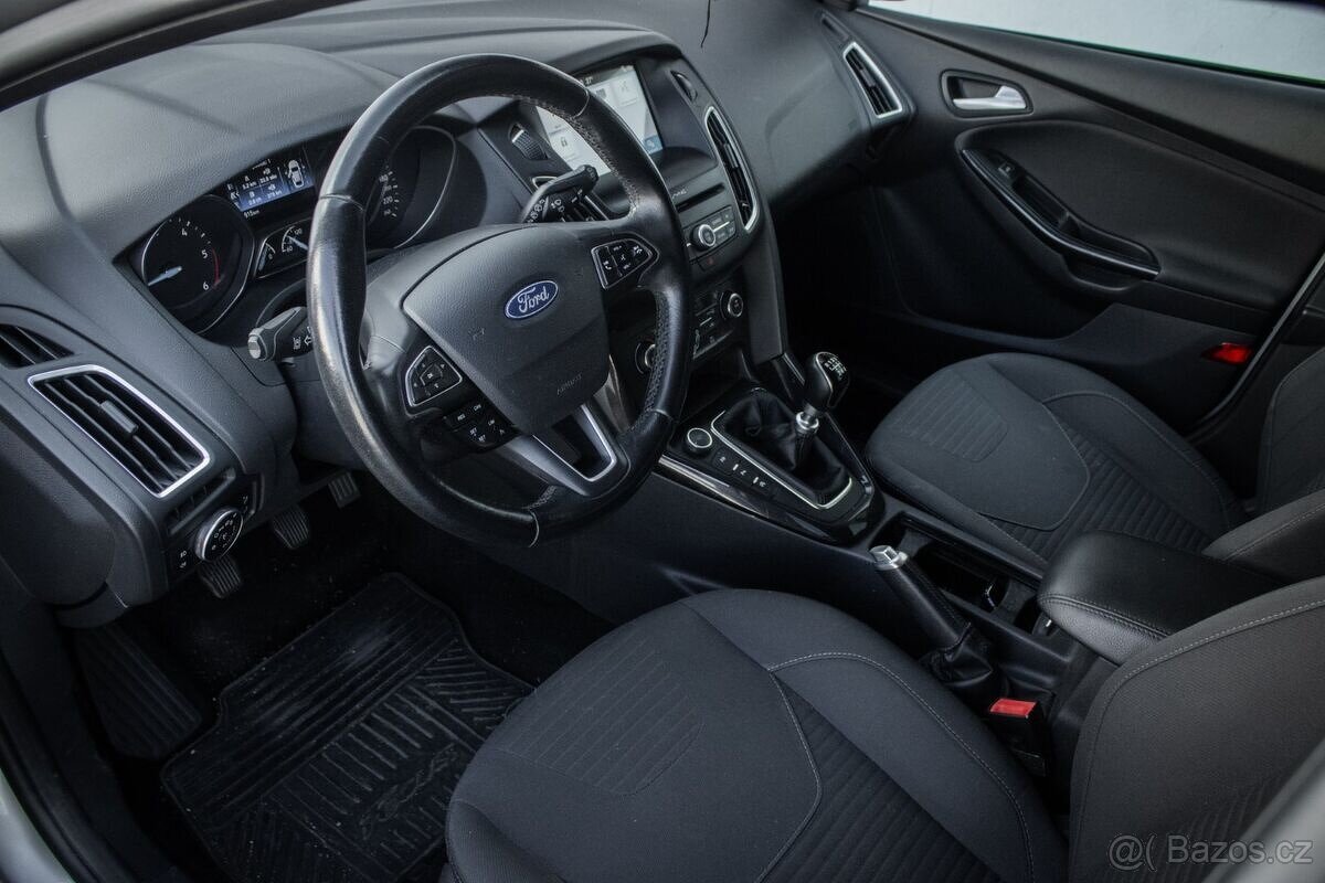 Ford Focus Kombi 1.5 TDCi Duratorq Titanium ECOnetic - 10